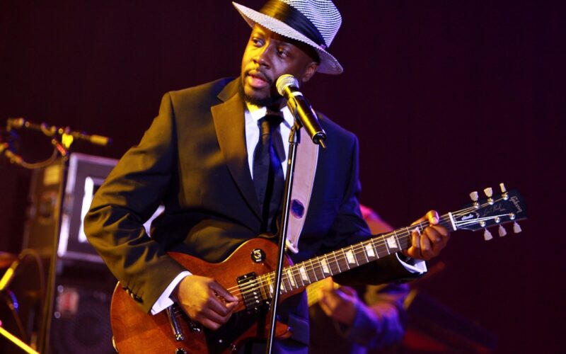 Wyclef Jean Performing